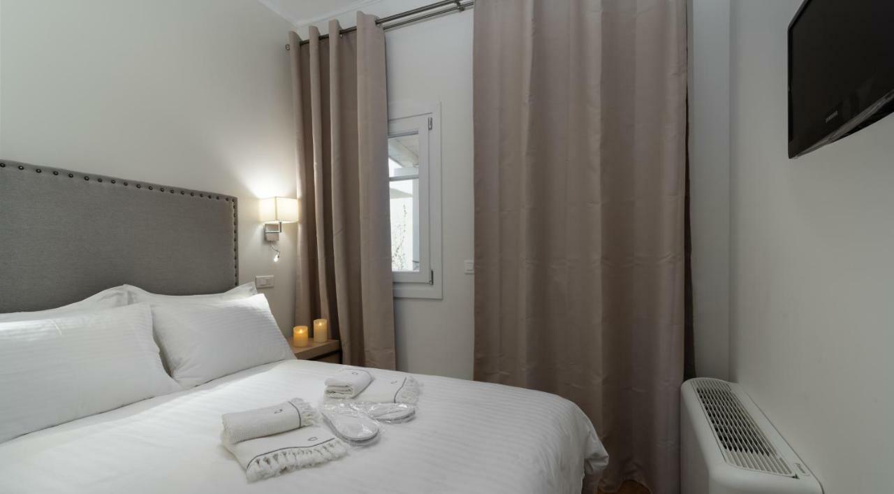Porto Vecchio Luxury Suites Спетсес Экстерьер фото