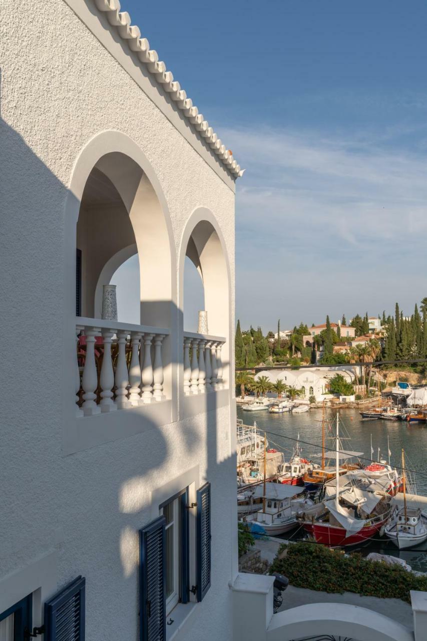 Porto Vecchio Luxury Suites Спетсес Экстерьер фото