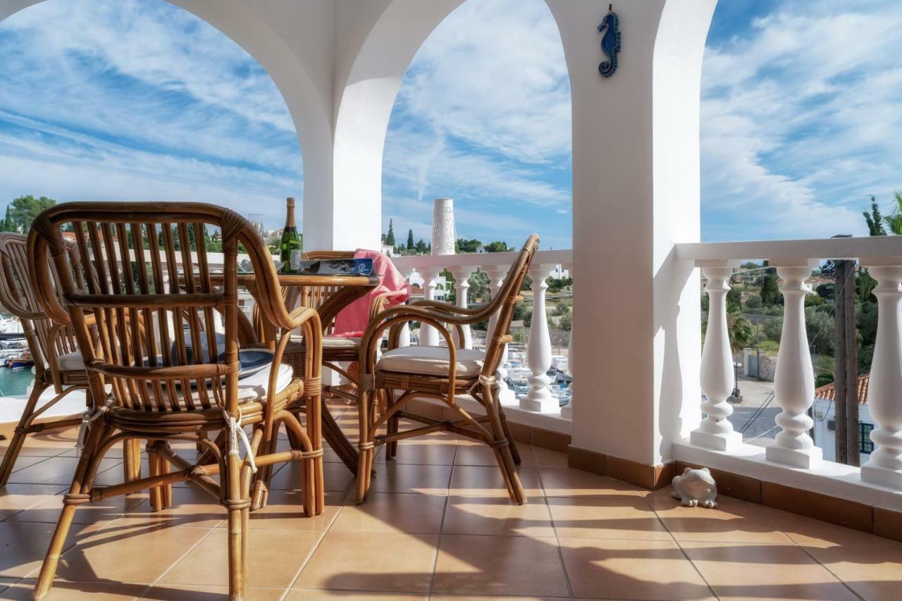 Porto Vecchio Luxury Suites Спетсес Экстерьер фото